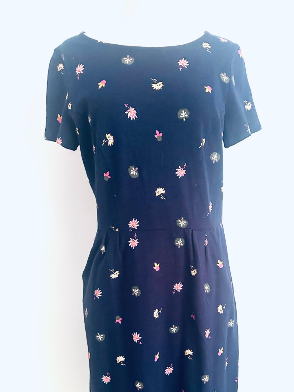 NWOT Boden Women's Navy Blue Sheeth Dress Floral Print Short Sleeve, Size 8L